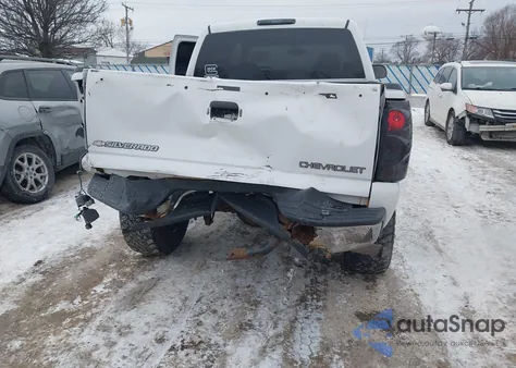 2005 Chevrolet Silverado 1500 Z71 из США, поврежденный, VIN 2GCEK13T851292097